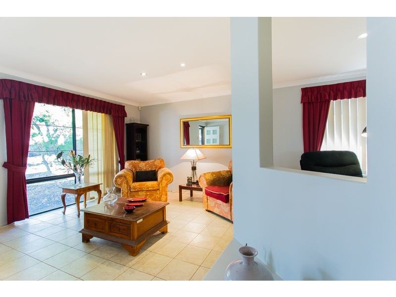 10 Silvereye Court, Beeliar WA 6164