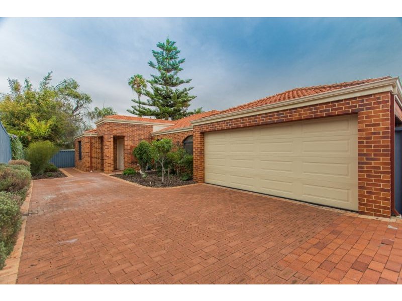 66B Lamond Street, Alfred Cove WA 6154