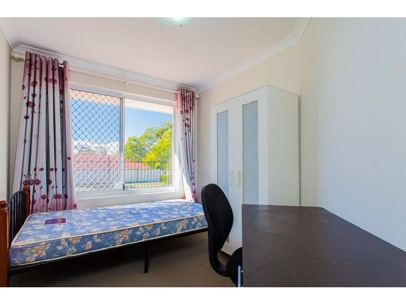 2/108 Walpole Street, Bentley WA 6102