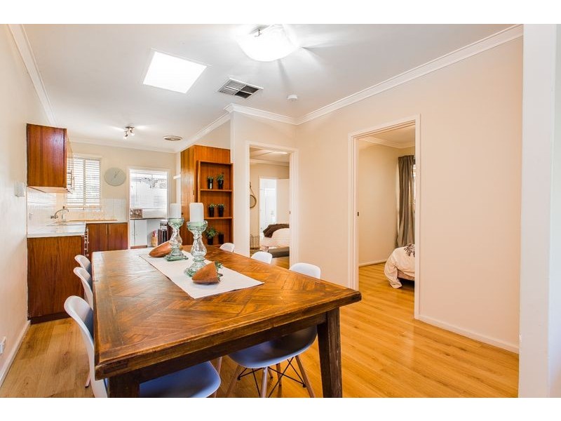 2/8 Coolidge Street, Como WA 6152