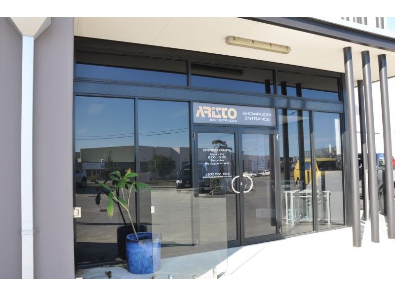 5 Geelong Court, Bibra Lake WA 6163