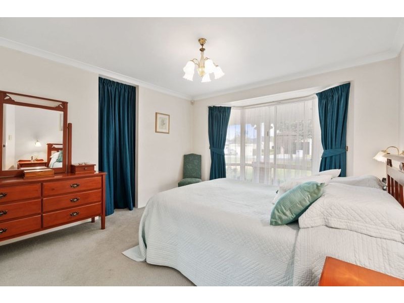 50 Bradshaw Crescent, Manning WA 6152