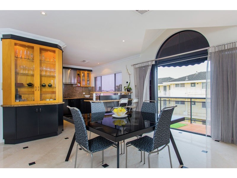 2/40 Swanview Terrace, South Perth WA 6151