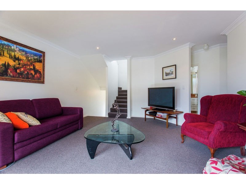 2/40 Swanview Terrace, South Perth WA 6151