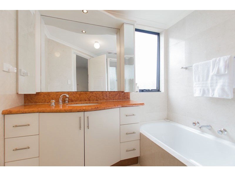 2/40 Swanview Terrace, South Perth WA 6151