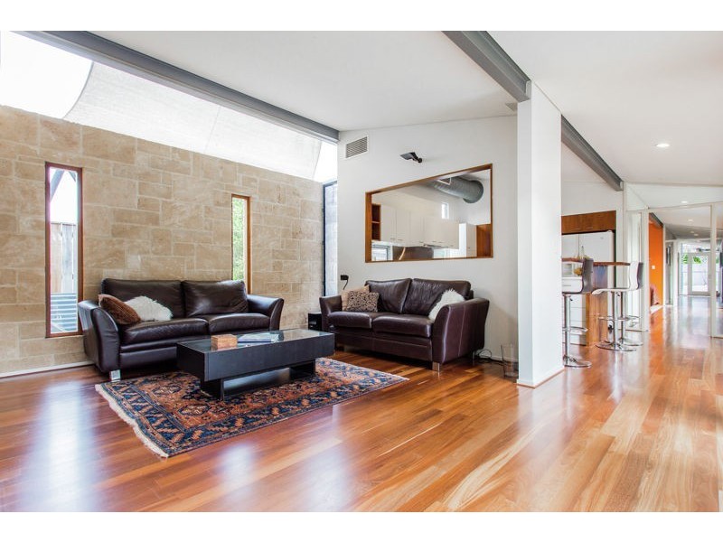 25a Conochie Crescent, Manning WA 6152