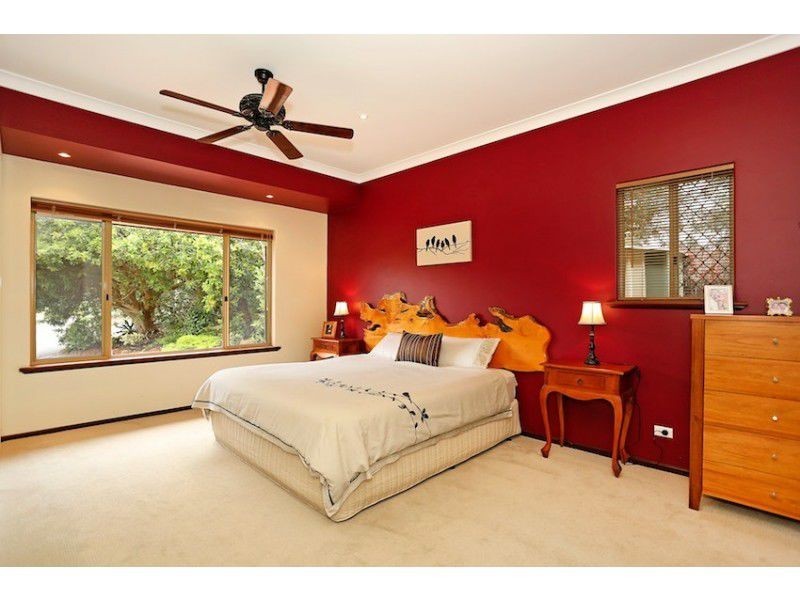 1 Heywood Court, Halls Head WA 6210