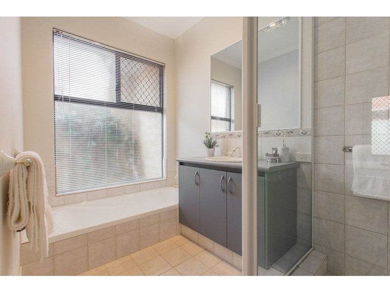 3/30 Henley Street, Como WA 6152