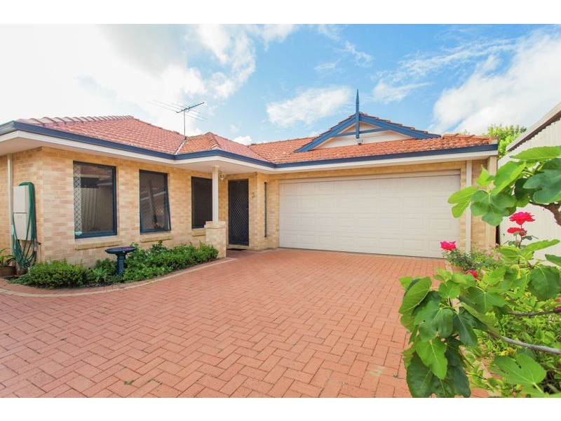 3/30 Henley Street, Como WA 6152