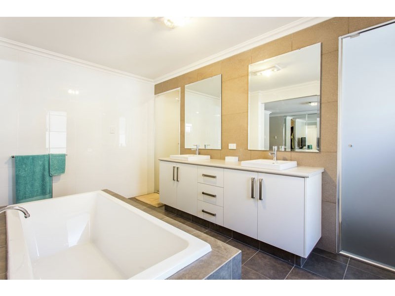 57 Henning Crescent, Manning WA 6152