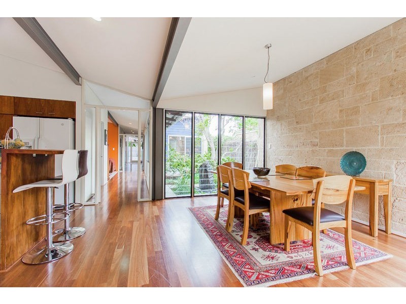 25A Conochie Crescent, Manning WA 6152