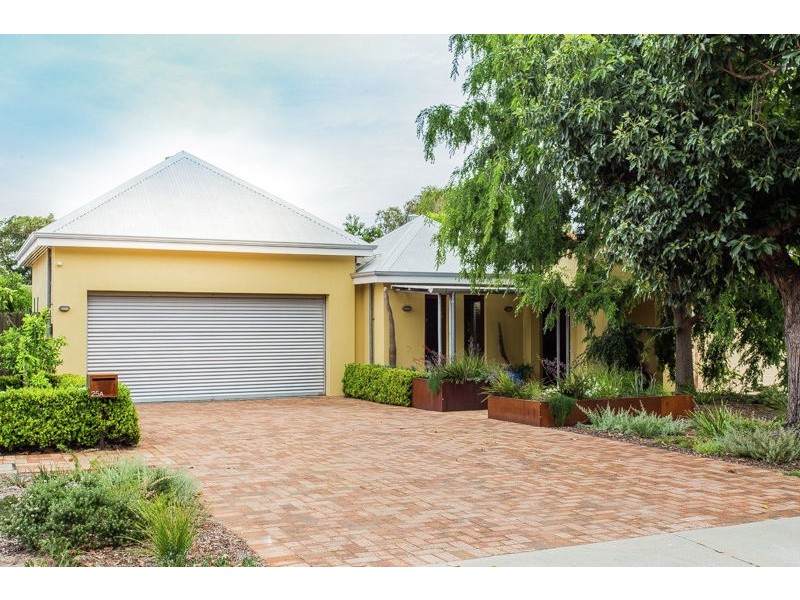 25A Conochie Crescent, Manning WA 6152