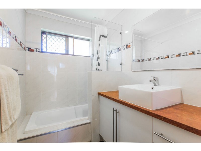 6/99 Clydesdale Street, Como WA 6152