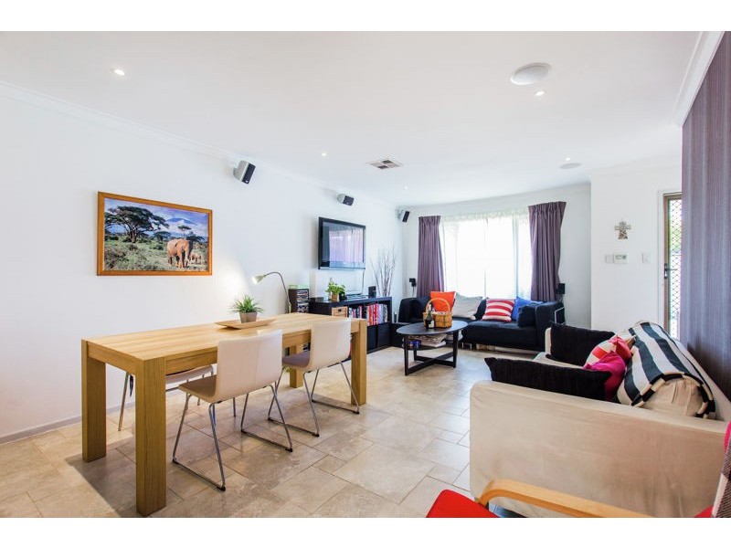 6/99 Clydesdale Street, Como WA 6152