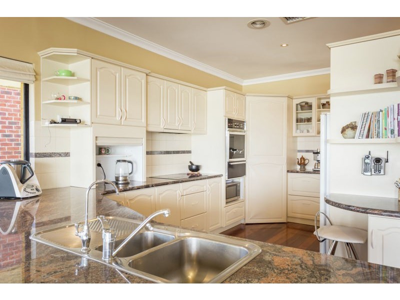 54 Sulman Avenue, Salter Point WA 6152