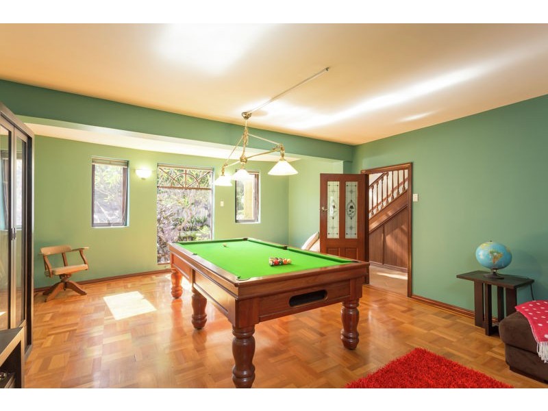 54 Sulman Avenue, Salter Point WA 6152