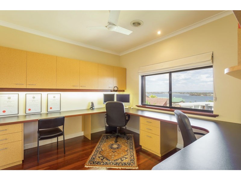 54 Sulman Avenue, Salter Point WA 6152