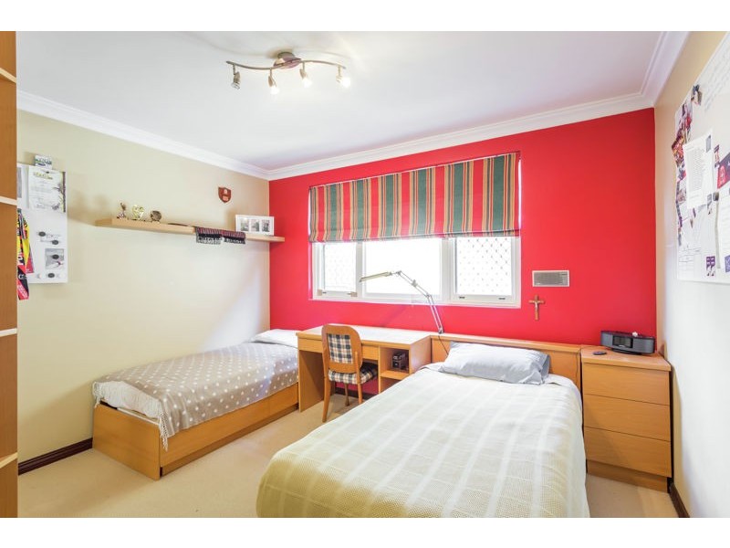 54 Sulman Avenue, Salter Point WA 6152