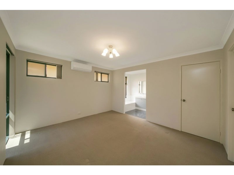 27 Jouissance Bend, Atwell WA 6164