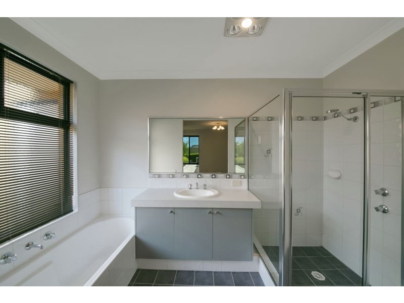 27 Jouissance Bend, Atwell WA 6164