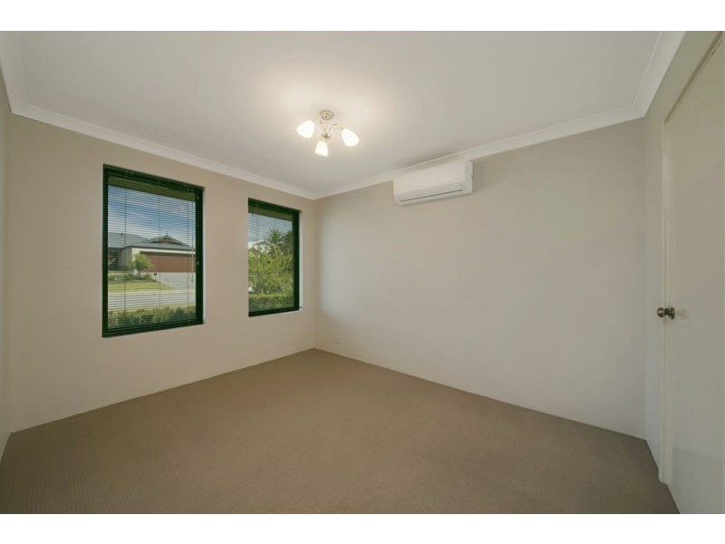 27 Jouissance Bend, Atwell WA 6164