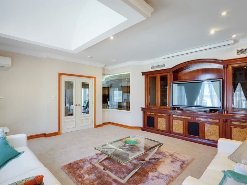 12D Fraser Road, Applecross WA 6153