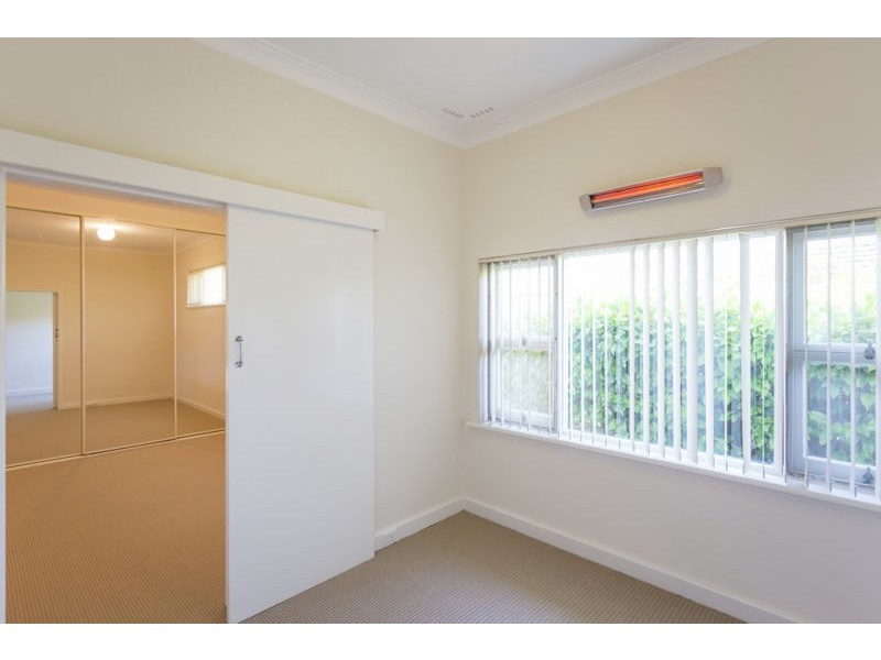 20 Barker Avenue, Como WA 6152