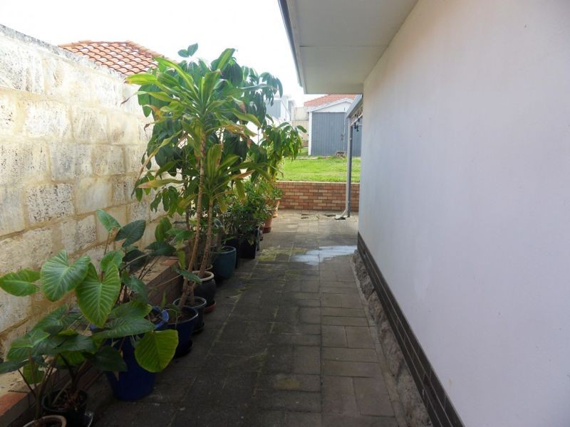 67A Clydesdale Street, Como WA 6152