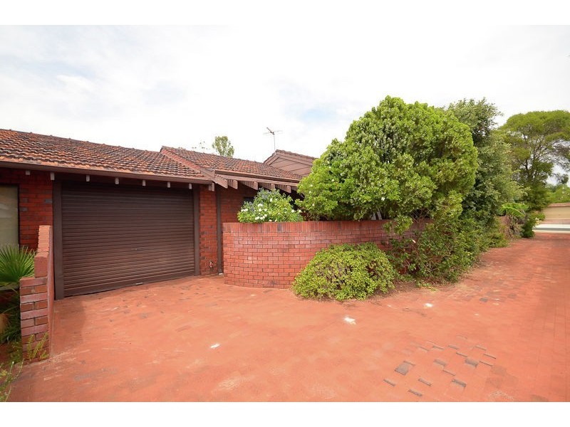 2/42 Axford Street, Como WA 6152