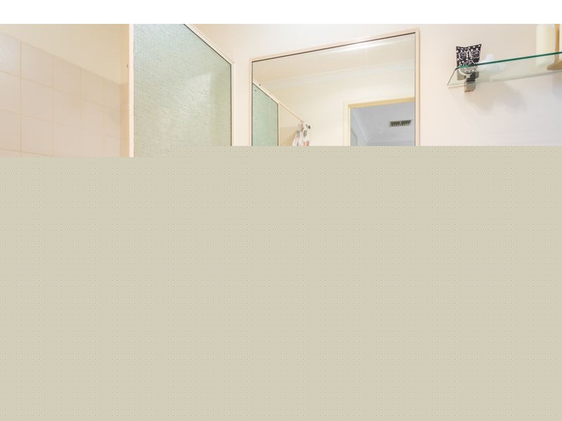 8A Letchworth Centre Avenue, Salter Point WA 6152