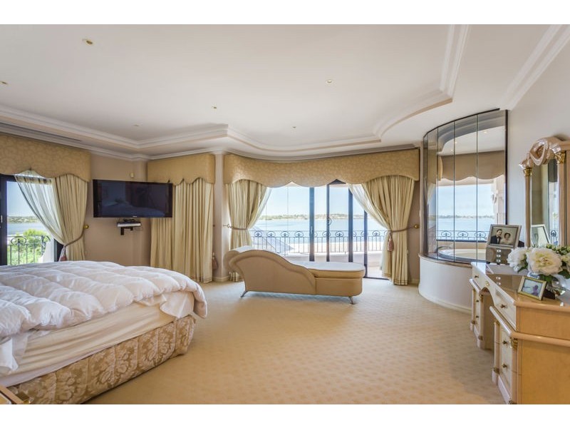 12D Fraser Road, Applecross WA 6153