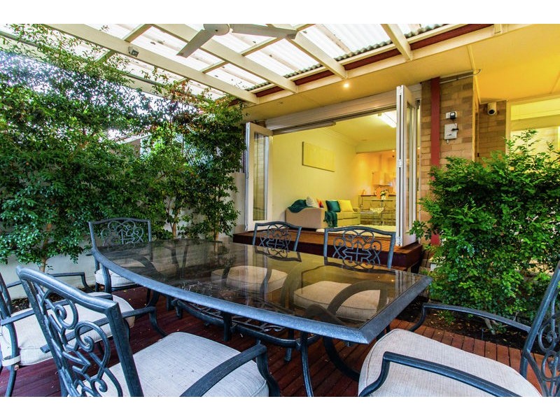 2/26 Cale Street, Como WA 6152