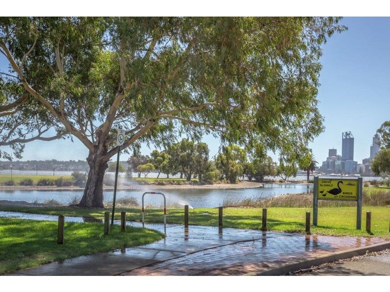 11/41 Hurlingham Road, South Perth WA 6151