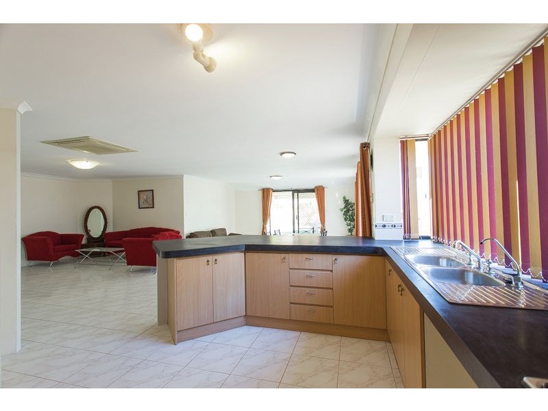 4 Kwel Court, Karawara WA 6152