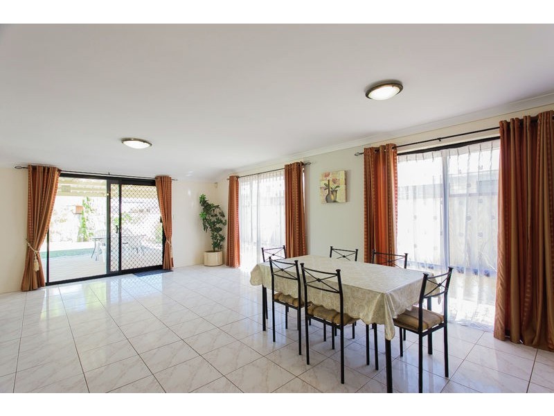 4 Kwel Court, Karawara WA 6152