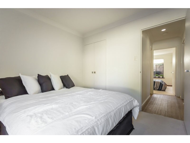 4/62 Axford Street, Como WA 6152