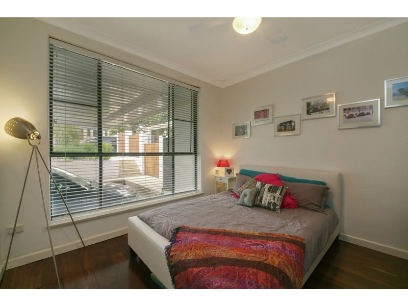 1/99 Mary Street, Como WA 6152