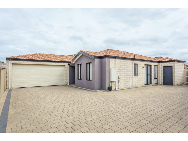 1/134 Manning Road, Manning WA 6152