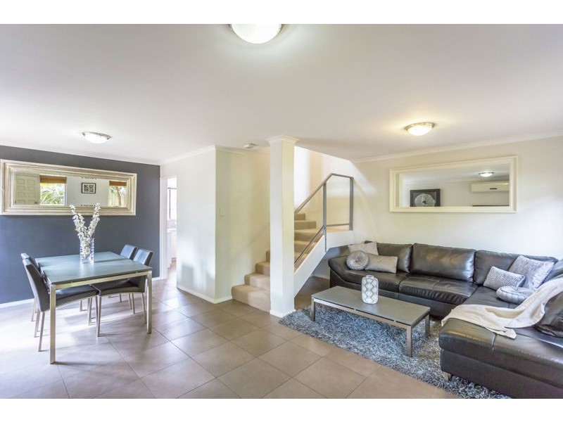 1/98 Clydesdale Street, Como WA 6152