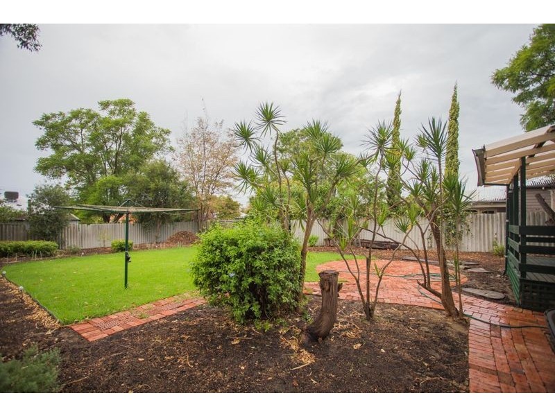 68 Dyson Street, Kensington WA 6151