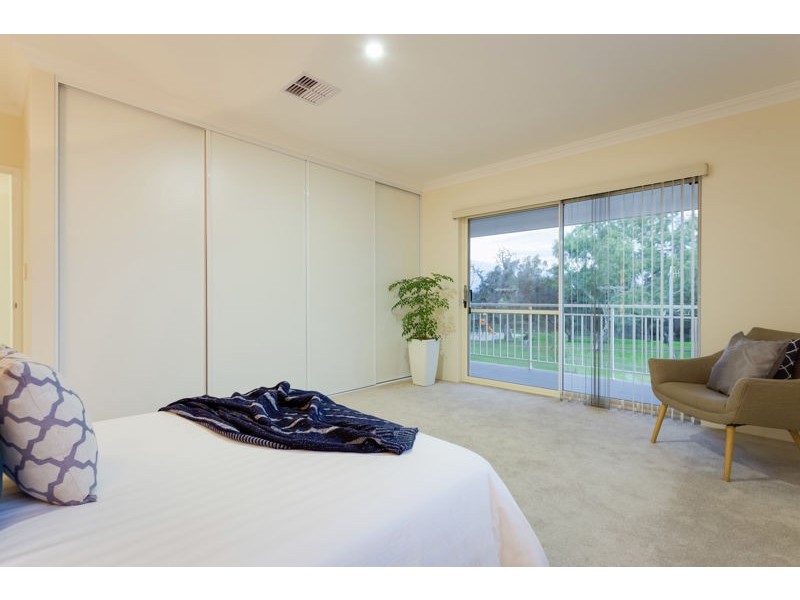 58 Kilkenny Circle, Waterford WA 6152