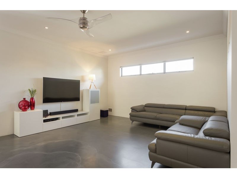 83A Thelma Street, Como WA 6152