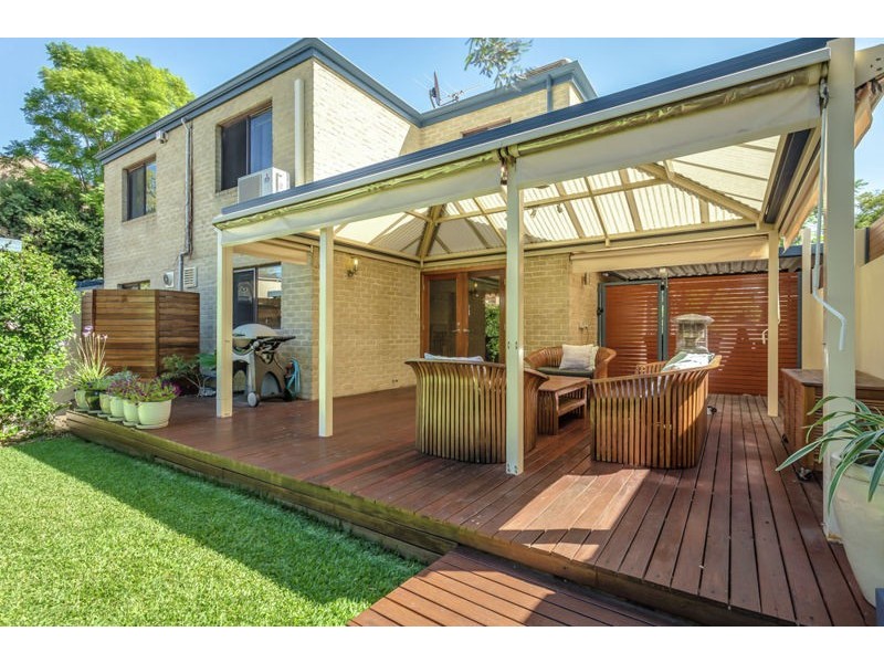 7/3 Lawrence Street, Como WA 6152