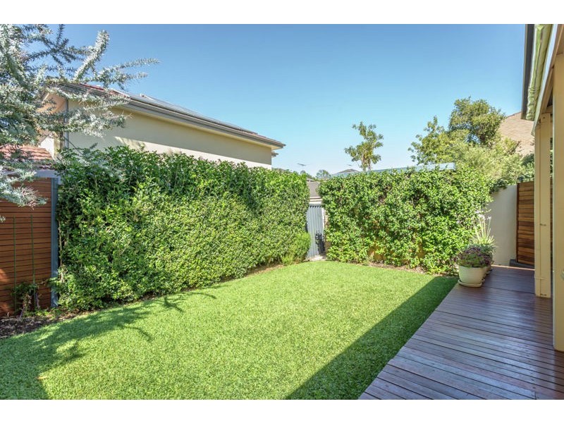 7/3 Lawrence Street, Como WA 6152