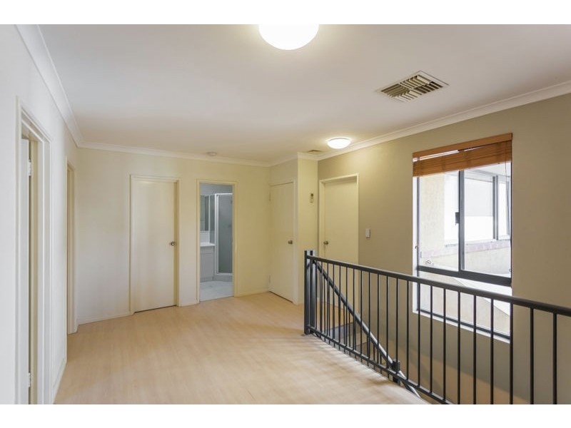 5/8 Tenth Avenue, Maylands WA 6051