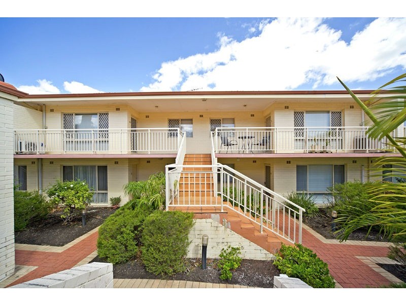 10/222 Labouchere Road, Como WA 6152