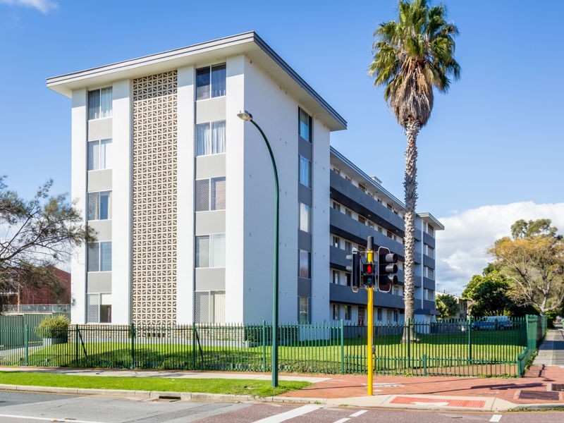 9/240 Mill Point Road, South Perth WA 6151