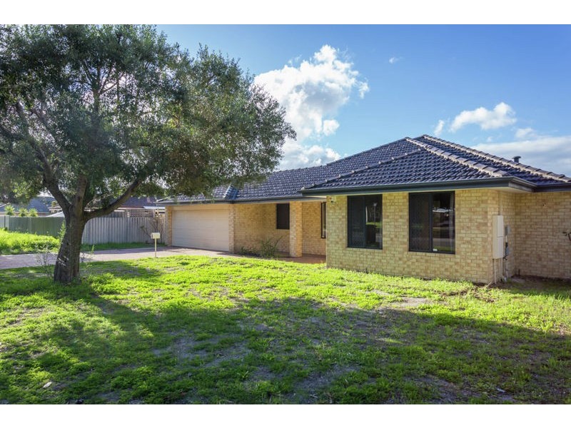 32 Harris Street, Carlisle WA 6101