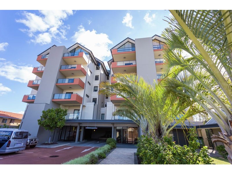 2/296 Mill Point Road, South Perth WA 6151