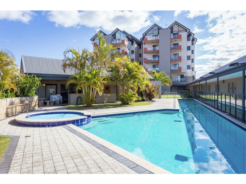 2/296 Mill Point Road, South Perth WA 6151